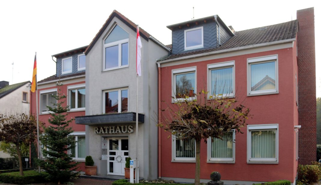 Walluf stellt Wunschbaum auf: Geschenke und Weihnachtsbotschaften für Kinder in Not Walluf stellt Wunschbaum auf: Geschenke und Weihnachtsbotschaften für Kinder in Not